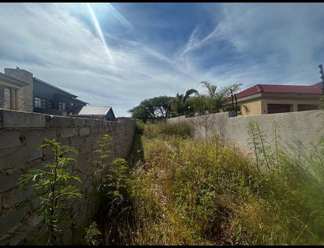 841M² VACANT LAND FOR SALE IN SERALA VIEW